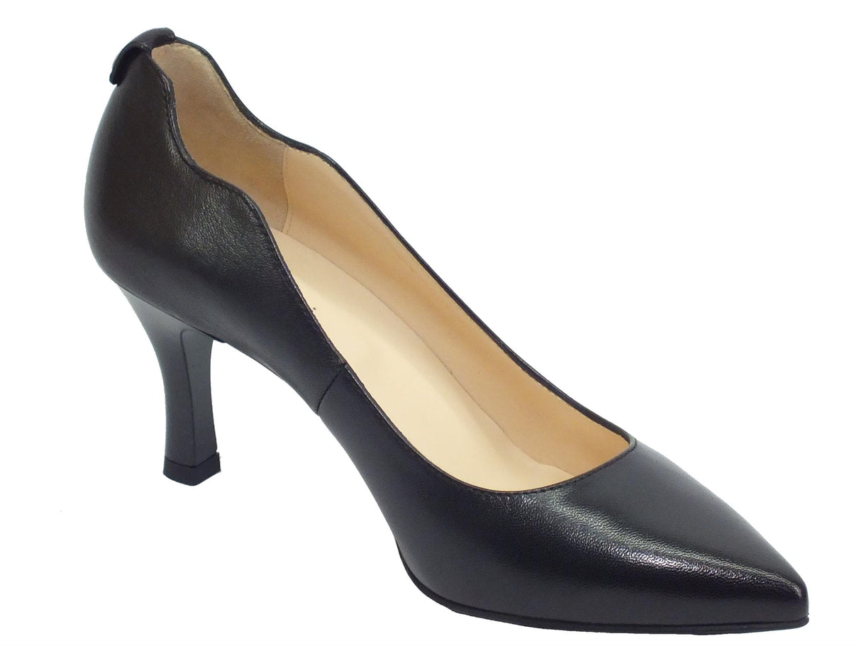 Nero Giardini NeroGiardini I013470DE Nappa Nero Decolté elegante a punta per Donna in pelle tacco basso Nero