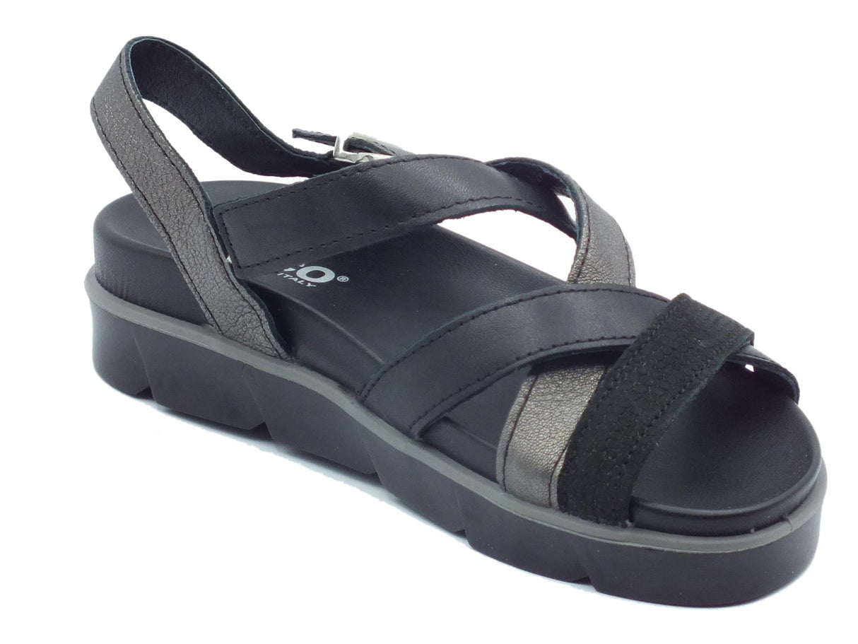 Igi&Co Igi&Co 3671100 Nappa Nero Sandali per Donna in pelle liscia a squamata con zeppa bassa Nero