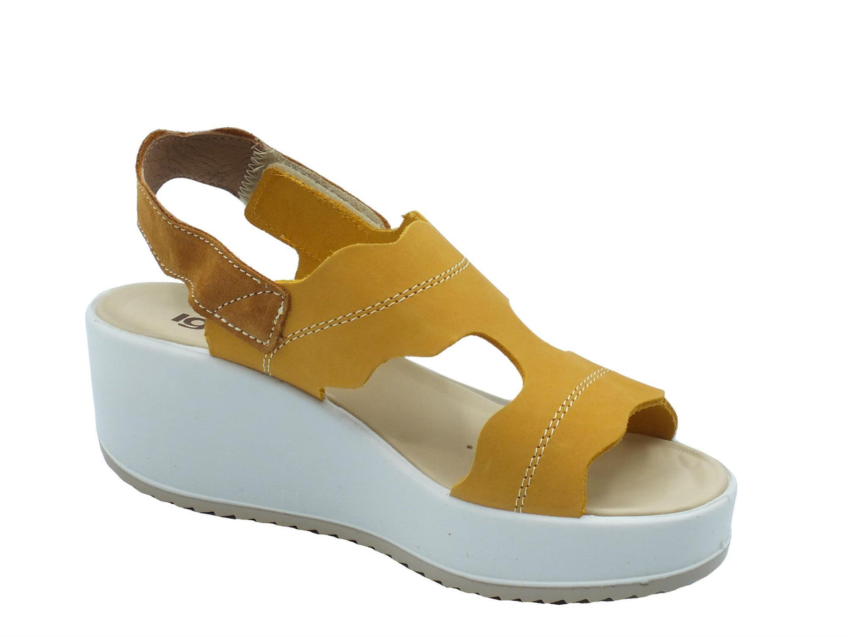 Igi&Co Igi&Co 5668433 Nabuk Liscio Giallo Sandali per Donna con zeppa alta con regolazione a strappo Giallo