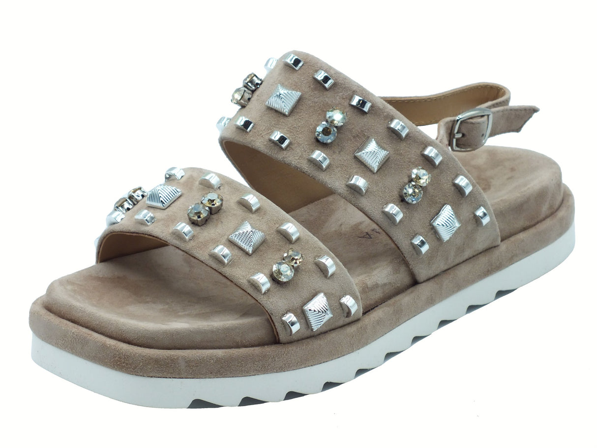 Alma en Pena Alma en Pena V251806 Suede Vison Sandali eleganti per Donna con applicazioni argento zeppa bassa Visone