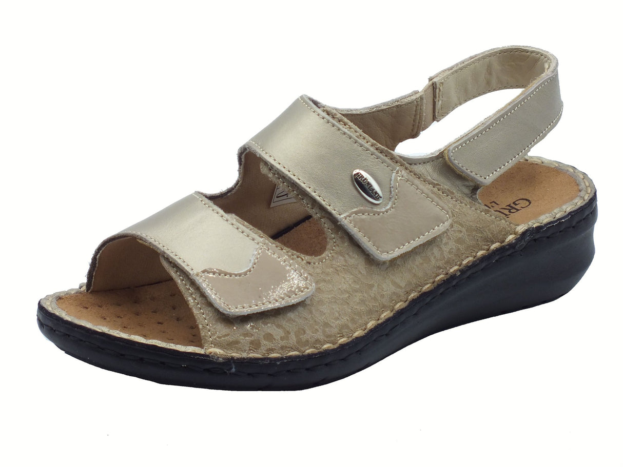 Grunland Grunland DAMI SE0147 Platino Sandali confort per Donna in pelle con tripla chiusura a strappo Platino
