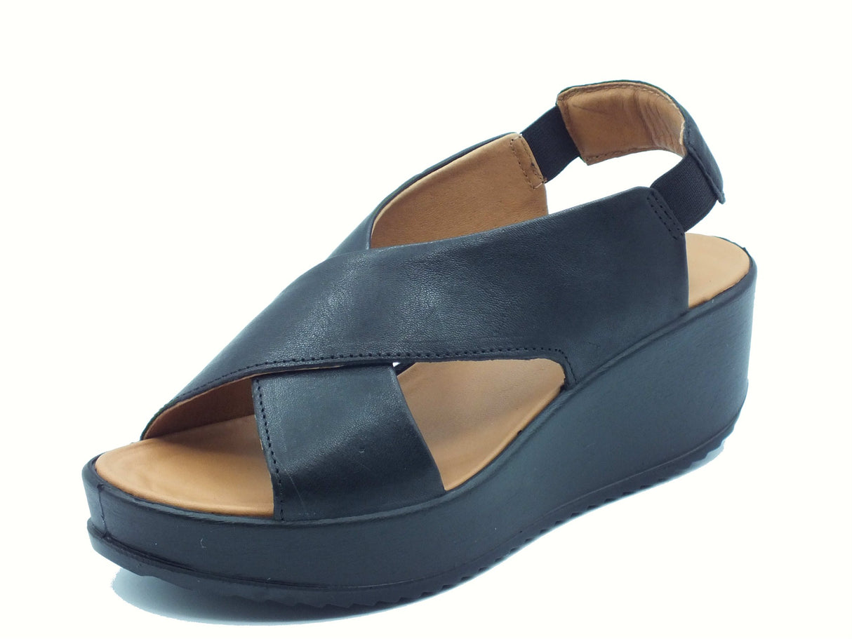 Igi&Co Igi&Co 7665800 Capra Tamponata Nero Sandali per Donna in pelle con zeppa alta Nero