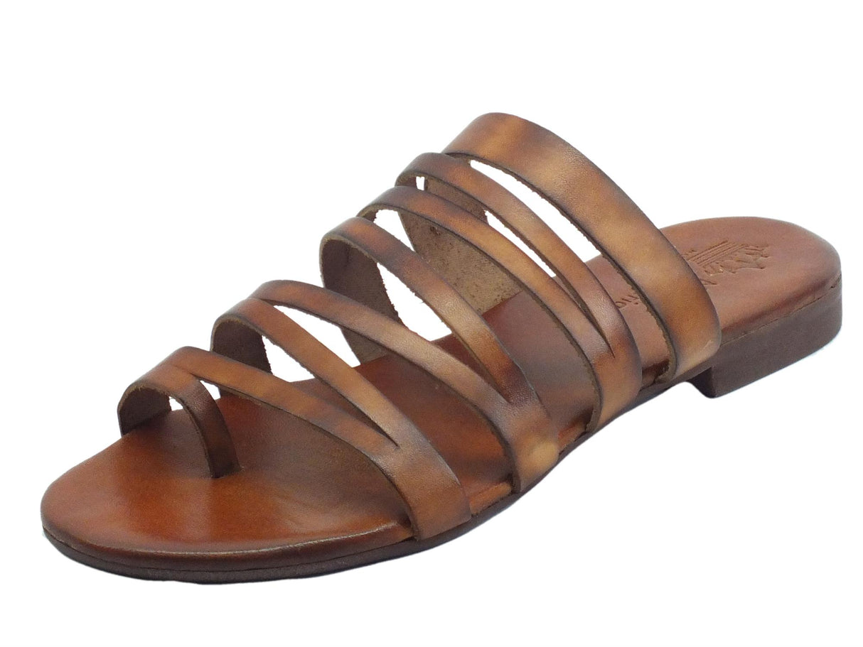 Nuova Cuoieria Nuova Cuoieria Y220-49 Bruno Sandali artigianali infra-alluce donna pelle marrone tacco basso Bruno