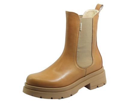 Nero Giardini NeroGiardini E116690D Sauvage Mandorla Stivali per Donna in pelle con doppio elastico laterale Sauvage Mandorla