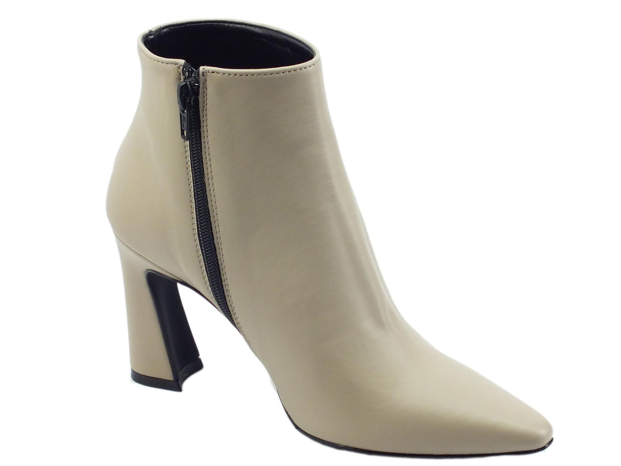 Nacrèe Nacrèe 5637008 Nappa Tortora Tronchetti eleganti a punti con tacco alto in ecopelle Tortora