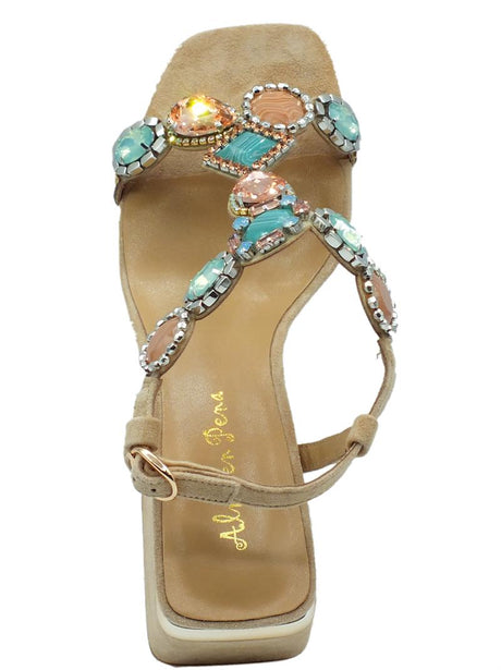 Alma en Pena Alma en Pena V23306 Suede Sand Sandali eleganti Donna brillanti pietre multicolore tacco medio bassa Sand
