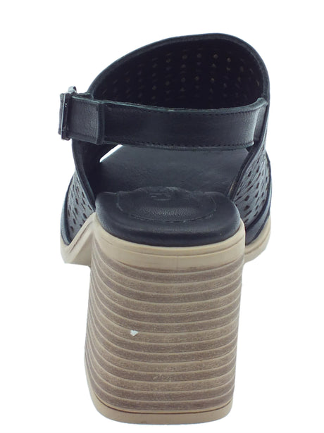 Carmela Carmela 160651 S. Piel Negro Sandali per Donna in pelle laserata tacco alto nero