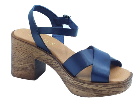 Cinzia Soft Cinzia Soft EL680202 Blu Sandali per Donna in pelle con tacco alto e plateau effetto legno Blu