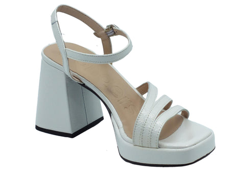 Wonders Wonders M-5303 Lack Off Negro Sandali per Donna in pelle verniciata bianca con tacco alto e plateau Lack Off