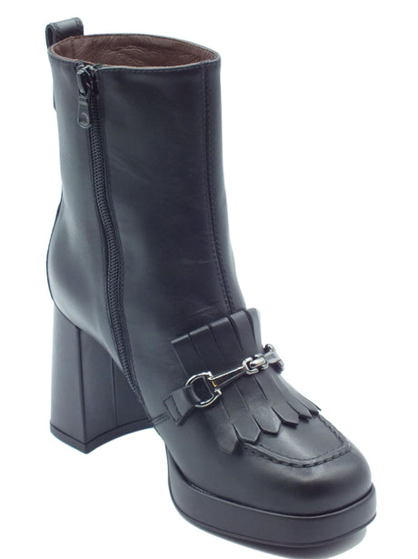 Nero Giardini NeroGiardini I308218D Guanto Nero Tronchetti accollati Donna in pelle liscia lampo e tacco alto Guanto Nero