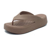 Crocs Crocs 209410 Getaway platform flip latte Infradito con zeppa media per Donna in gomma latte