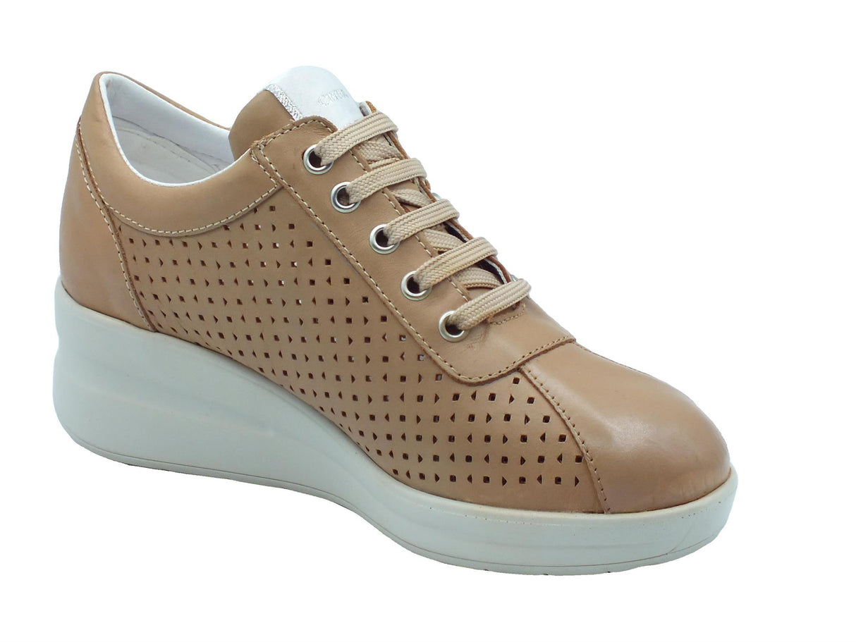 Cinzia Soft Cinzia Soft IV221781 Sesamo Sneakers Confort per Donna in pelle traforata marrone con lacci e lampo Sesamo