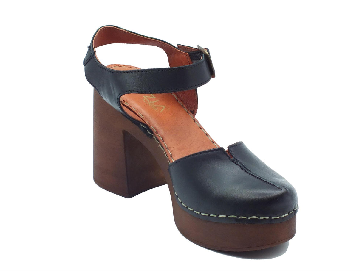 Cinzia Soft Cinzia Soft PQ8235460 Black Sandali con tacco alto per Donna in pelle nera con plateau Black