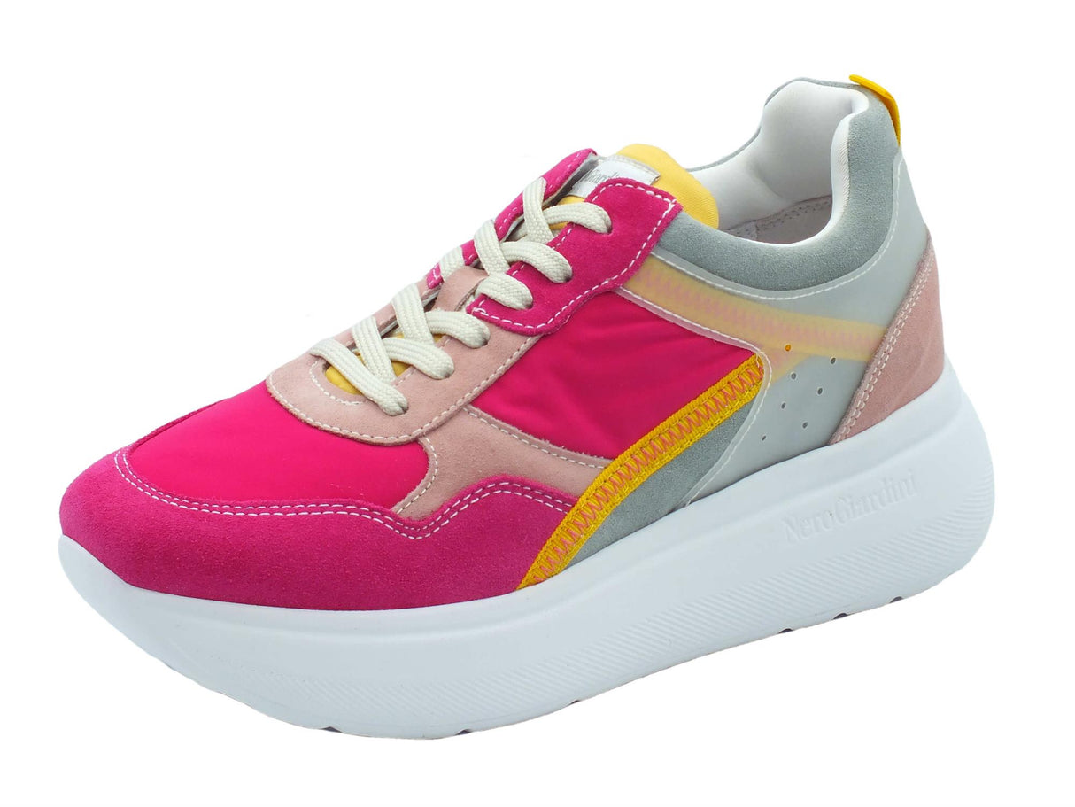Nero Giardini NeroGiardini E306382D Velour Fuxia Sneakers per Donna in pelle e tessuto zeppa media Fuxia