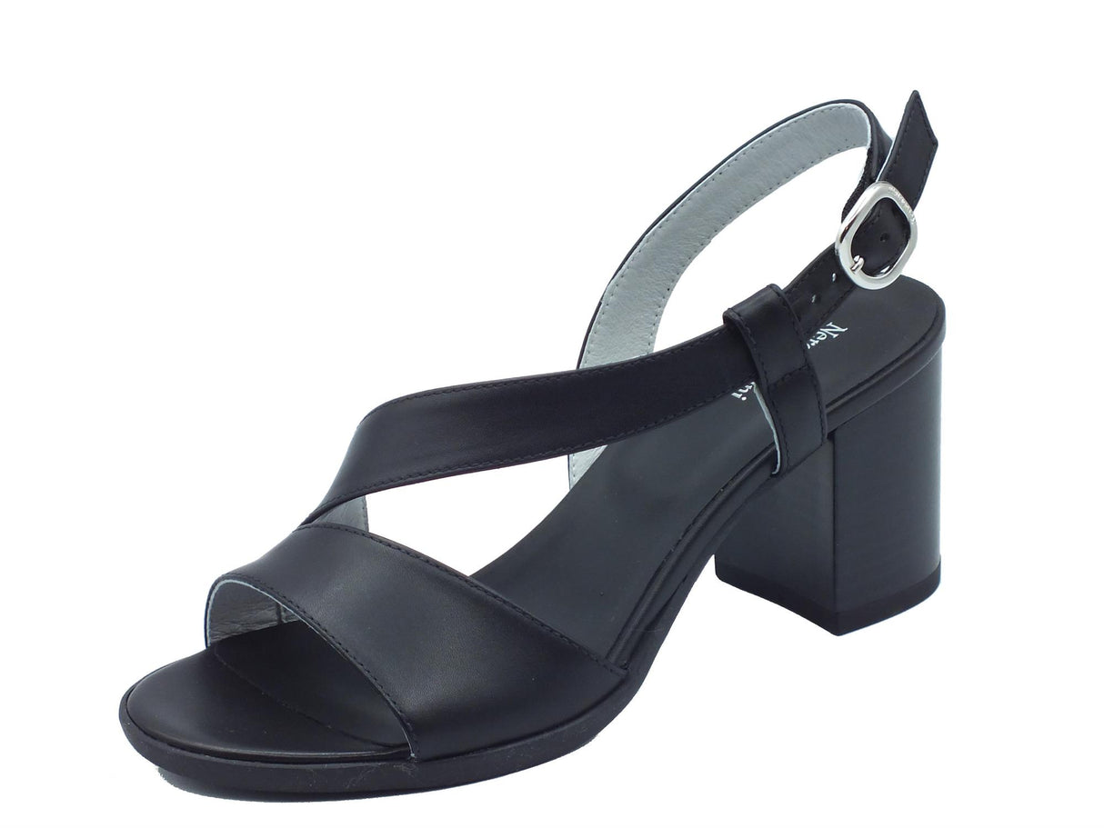 Nero Giardini NeroGiardini E410440D Tamigi Nero Sandali per Donna in pelle con comodo tacco Nero
