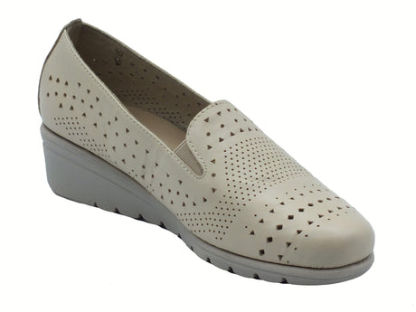 Cinzia Soft Cinzia Soft IV2121740 Dirty Milk Ballerine per Donna in nabuk traforato con zeppa media beige