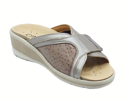 Cinzia Soft Cinzia Soft IO12522 Argento Tortora Sandali Confort Donna pelle tessuto elasticizzato zeppa media Argento Tortora