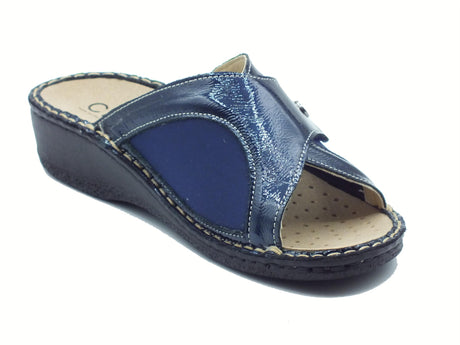 Cinzia Soft Cinzia Soft IM24200 Bleu Ciabatte per Donna in pelle con regolazione a strappo Bleu