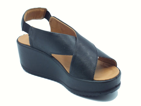 Igi&Co Igi&Co 7665800 Capra Tamponata Nero Sandali per Donna in pelle con zeppa alta Nero