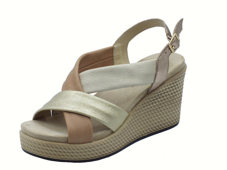 Igi&Co Igi&Co 7671122 Bubai Platino Sabbia Sandali per Donna in pelle con zeppa alta Sabbia