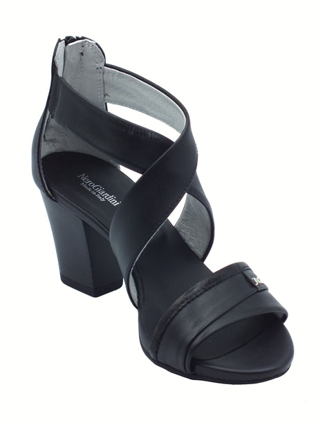 Nero Giardini NeroGiardini E513370D Tamigi Nero Sandali per donna in pelle con lampo e tacco alto Nero