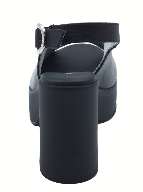 Nero Giardini NeroGiardini E513645D Tamigi Nero Sandali per Donna in pelle con fibietta e tacco alto Nero