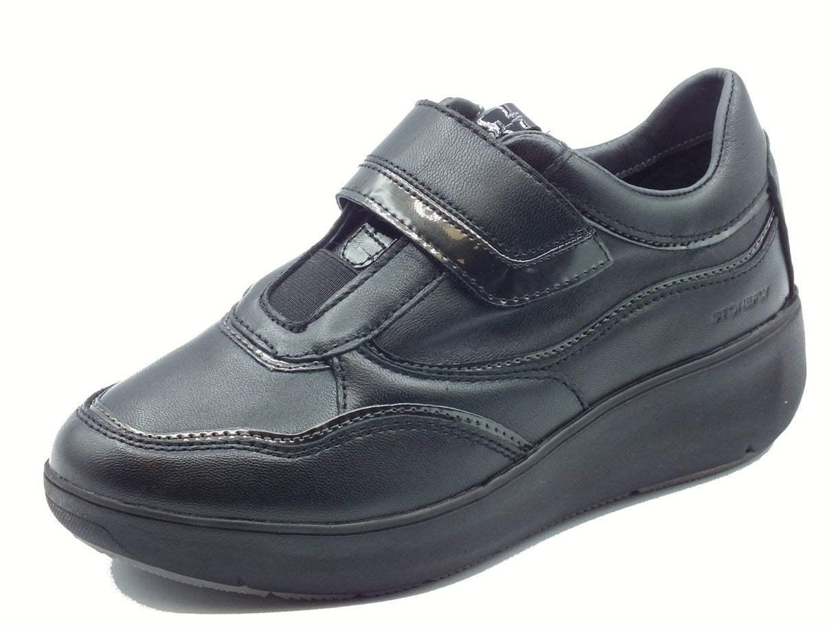 Stonefly Stonefly 222955 Black Sneakers per Donna in pelle con chiusura a strappo e zeppa media Black