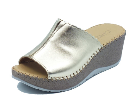 Cinzia Soft Cinzia Soft Sandali zeppa alta Donna IM41009 Platino pelle oro Platino
