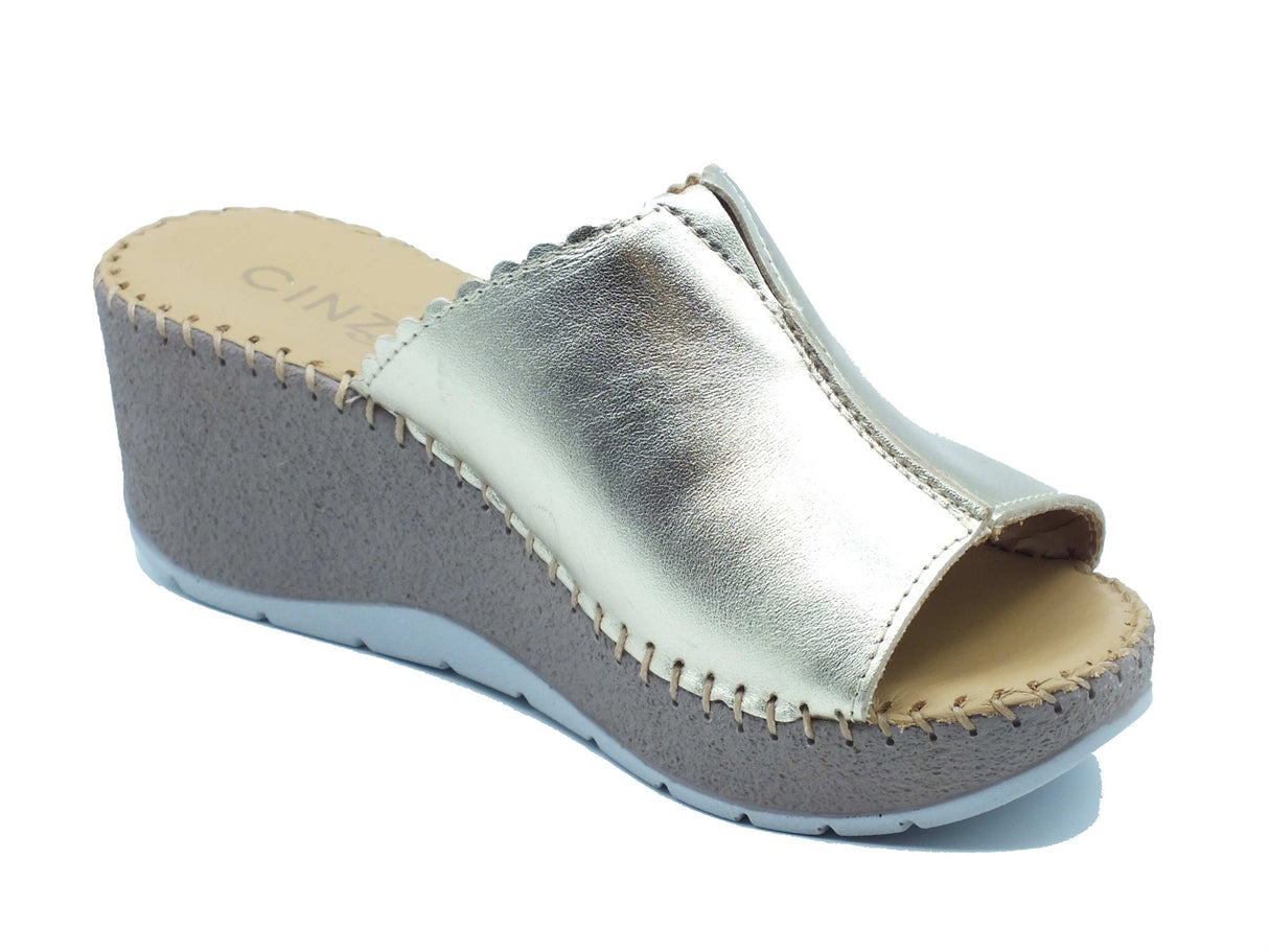 Cinzia Soft Cinzia Soft Sandali zeppa alta Donna IM41009 Platino pelle oro Platino