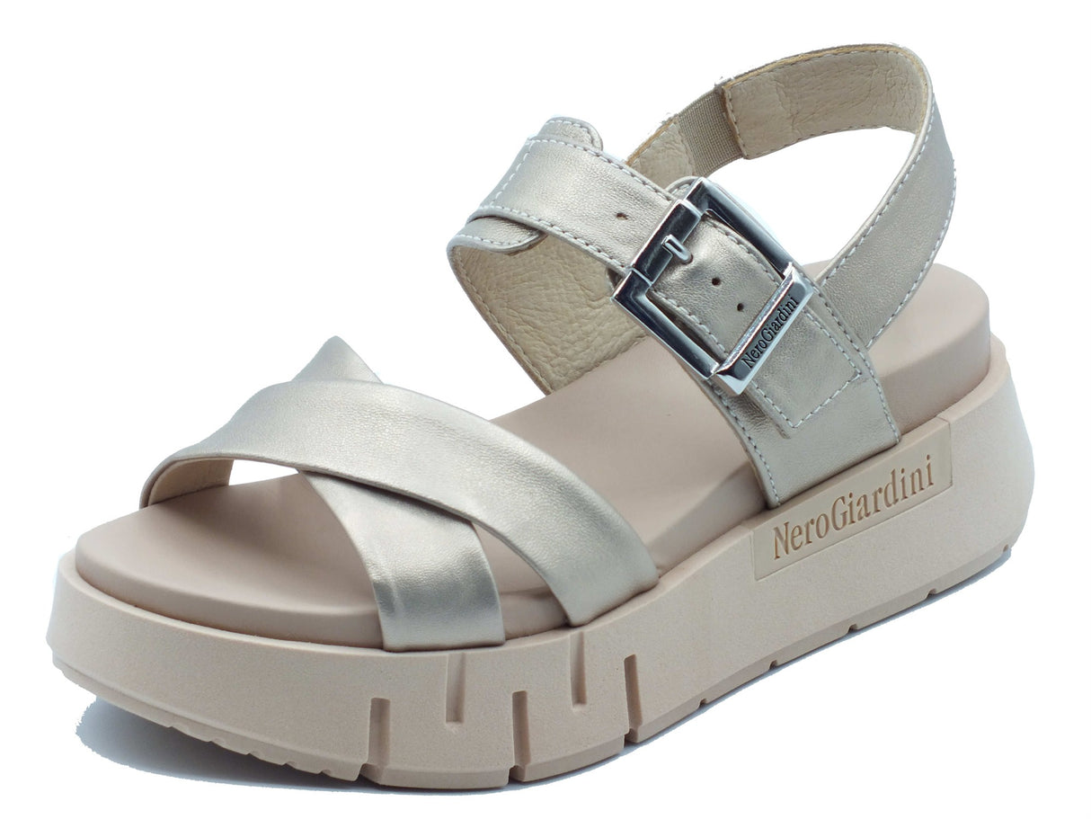 Nero Giardini Nero Giardini Sandali zeppa alta Donna E617064D Etoile Sand pelle beige Sand