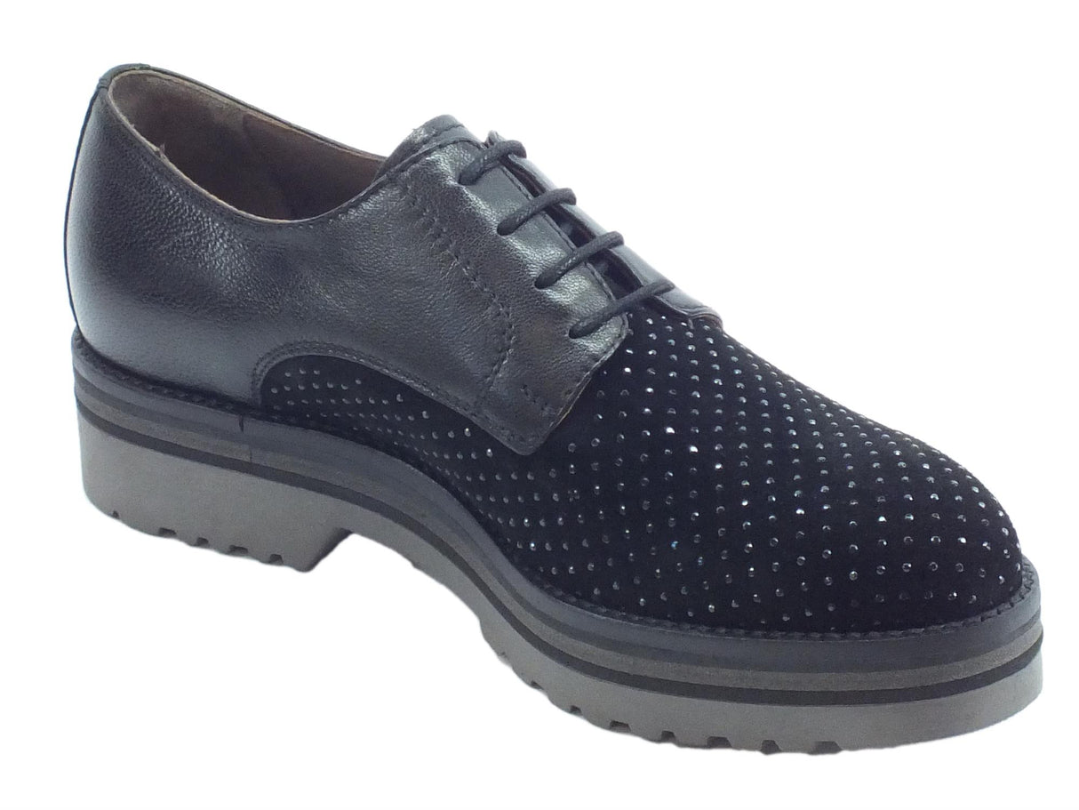 Nero Giardini Scarpe NeroGiardini per donna in camoscio e pelle nera con bulloncini Nero