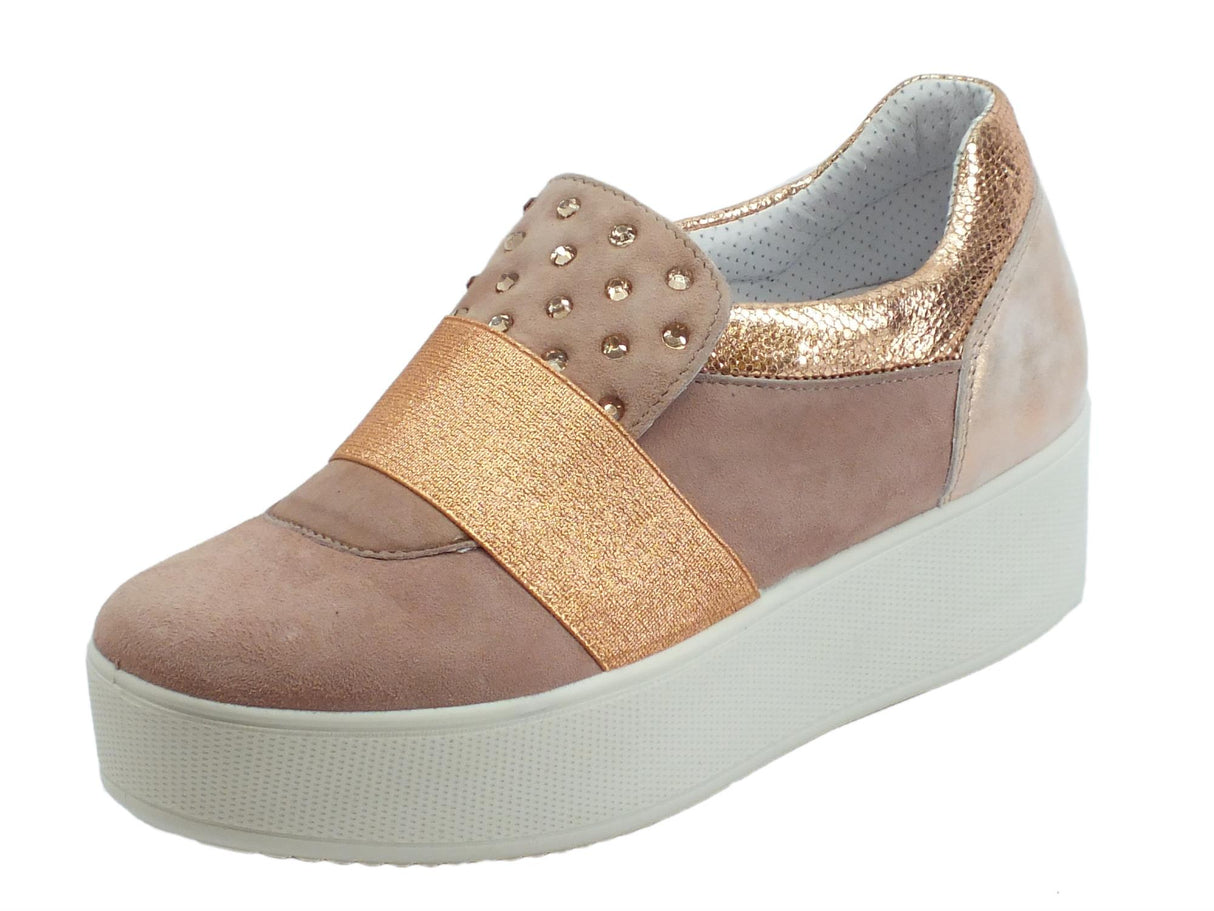 Igi&Co Slip-On Igi&Co per donna in scamosciato cipria dettagli rame zeppa alta Cipria
