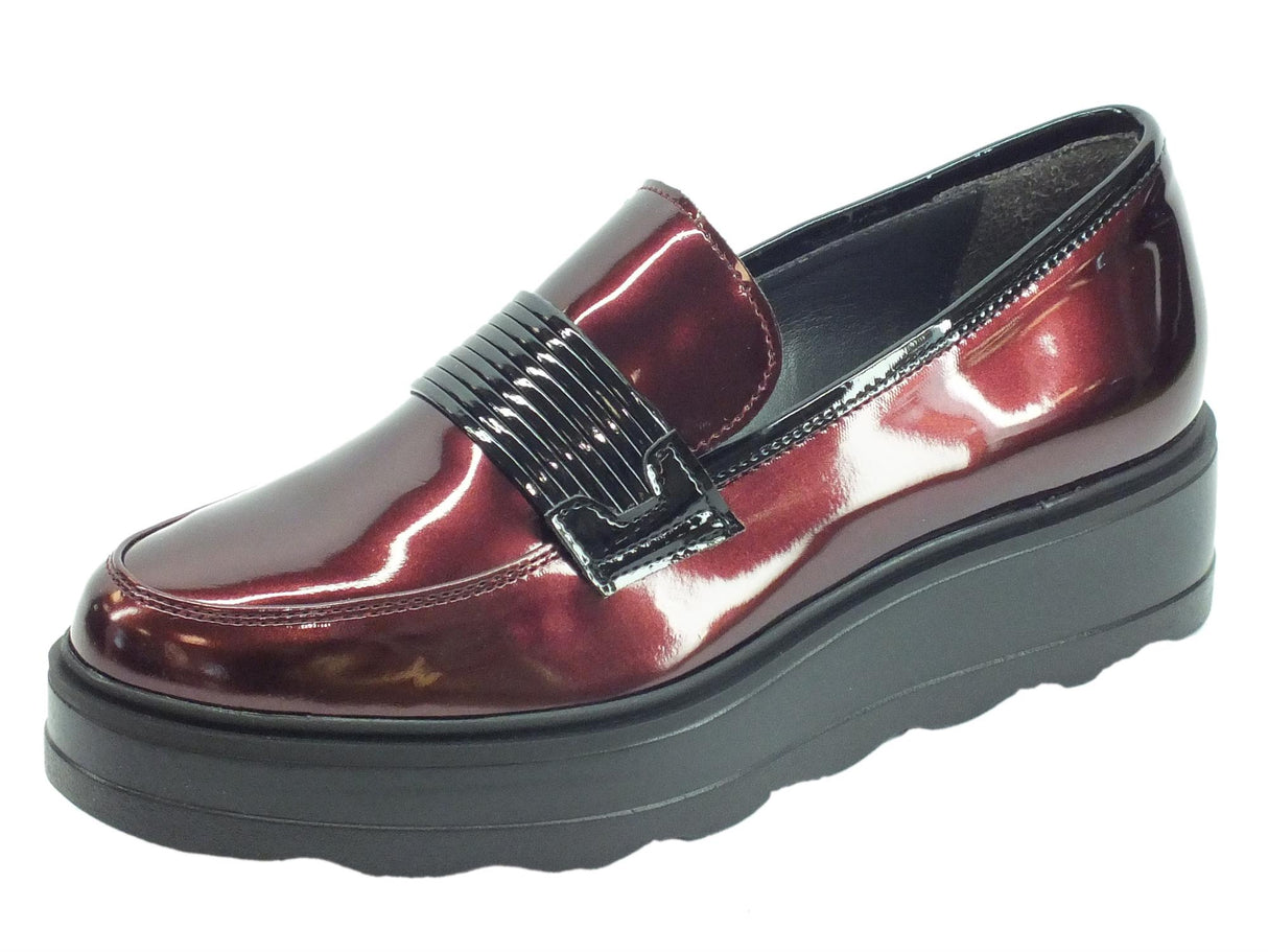 Cinzia Soft Cinzia Soft IAB743140 mocassini con zeppa alta in vernice perlata nera e bordò Vern. Perl. Bordò